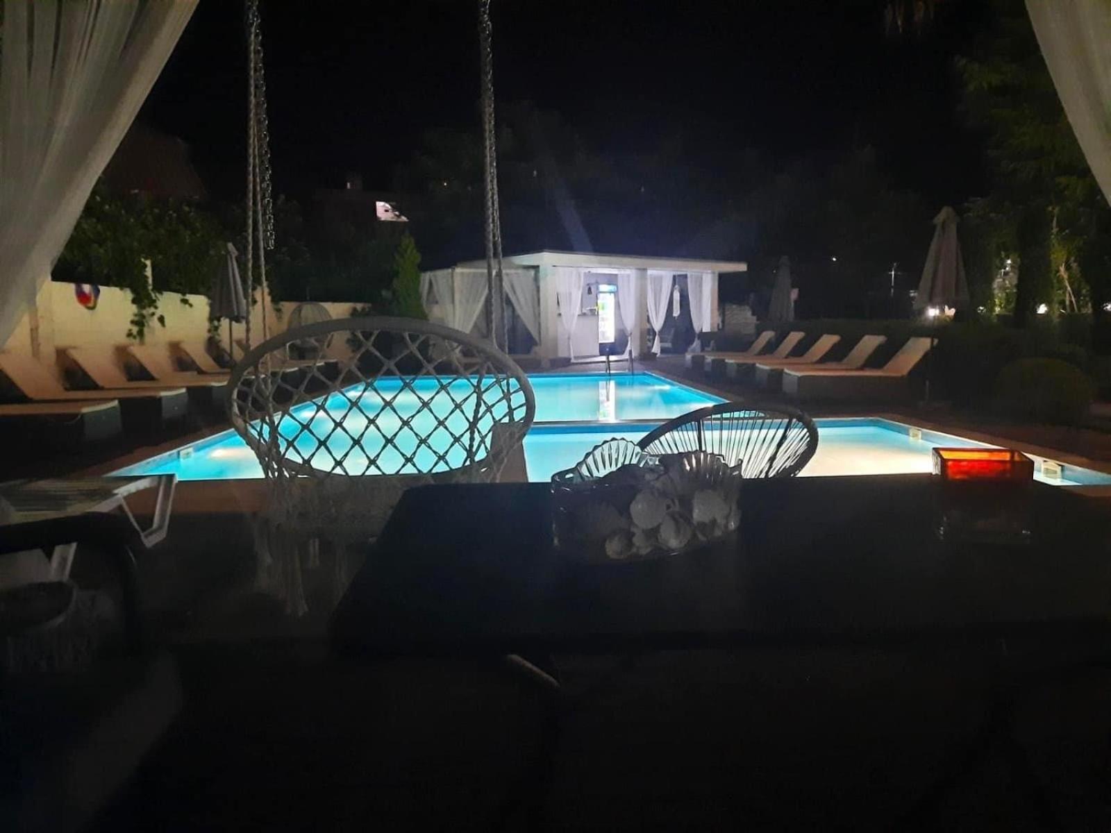فندق New House كوبوليتي المظهر الخارجي الصورة